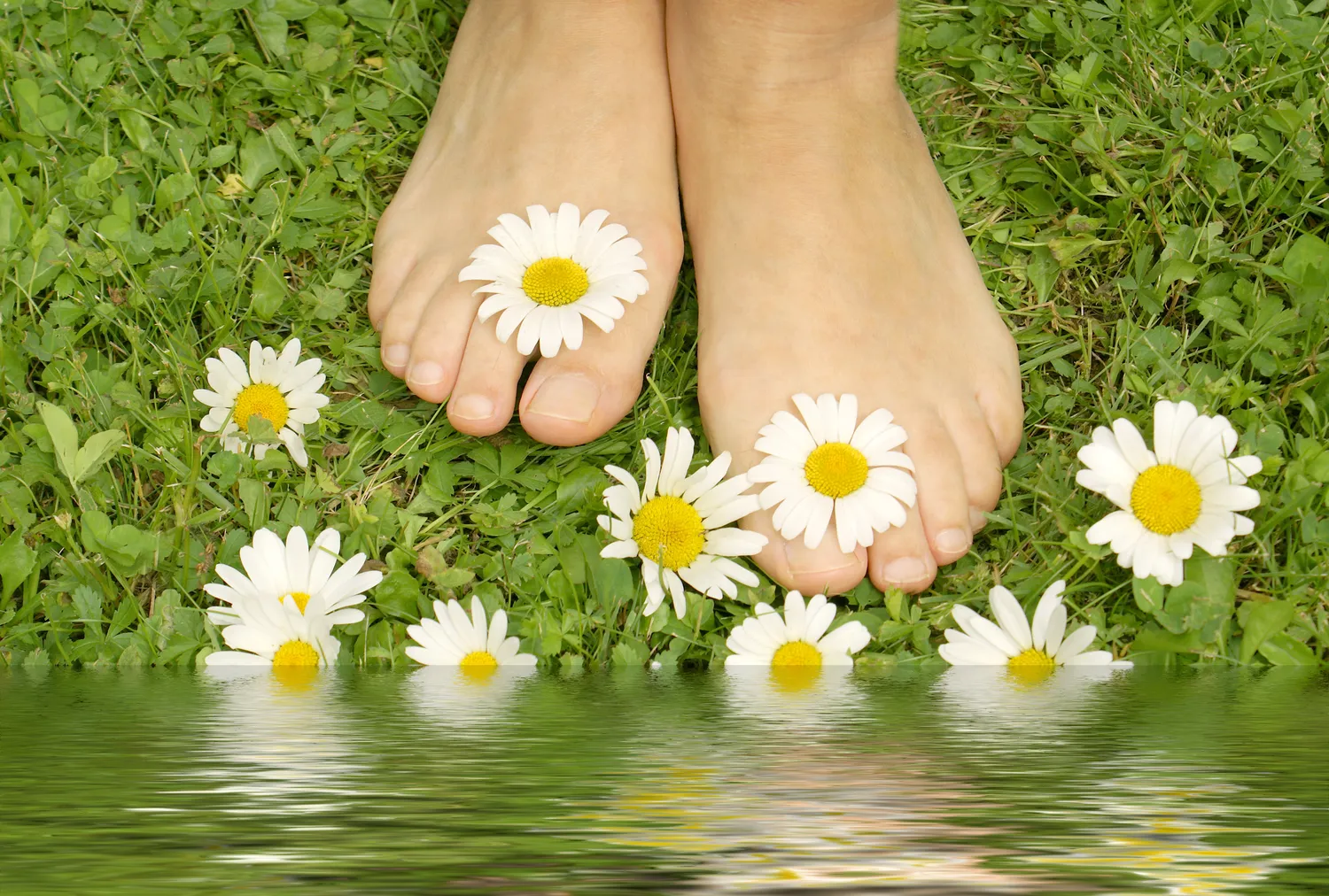 Bolący odcisk na małym palcu - jak sobie z nim poradzić?