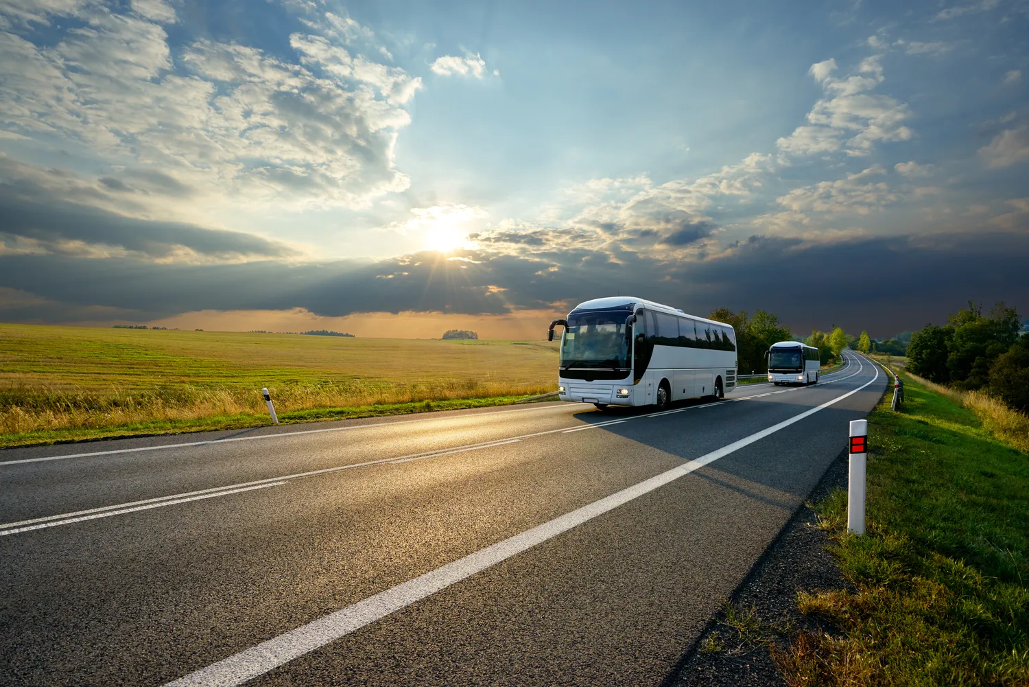 Kto sprawdza autokar przed wycieczką?